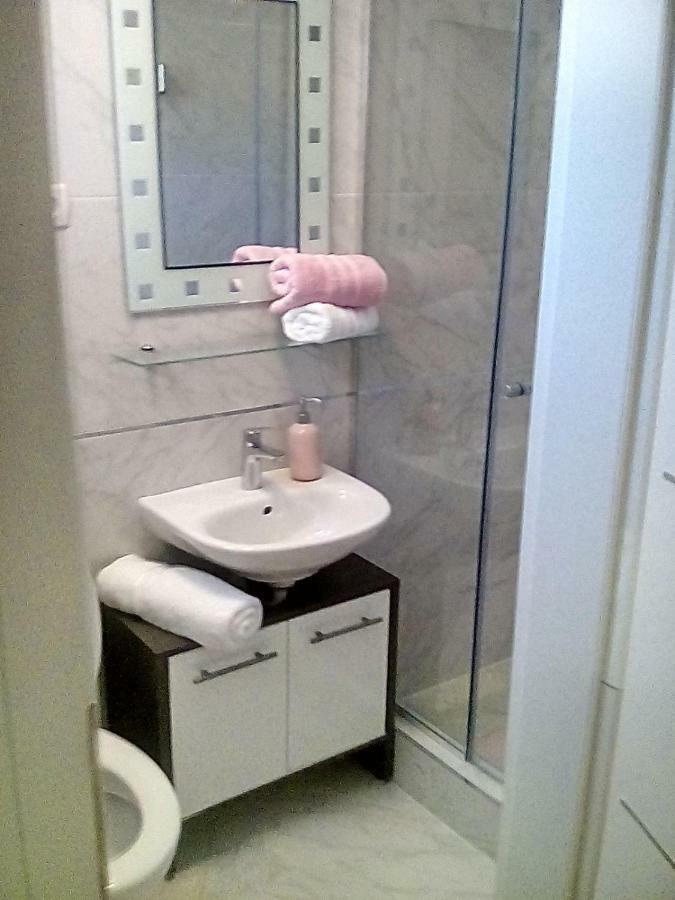 Blue Lagoon Apartament *