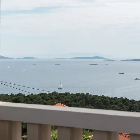 Apartments Blue Lagoon Trogir Exterior photo
