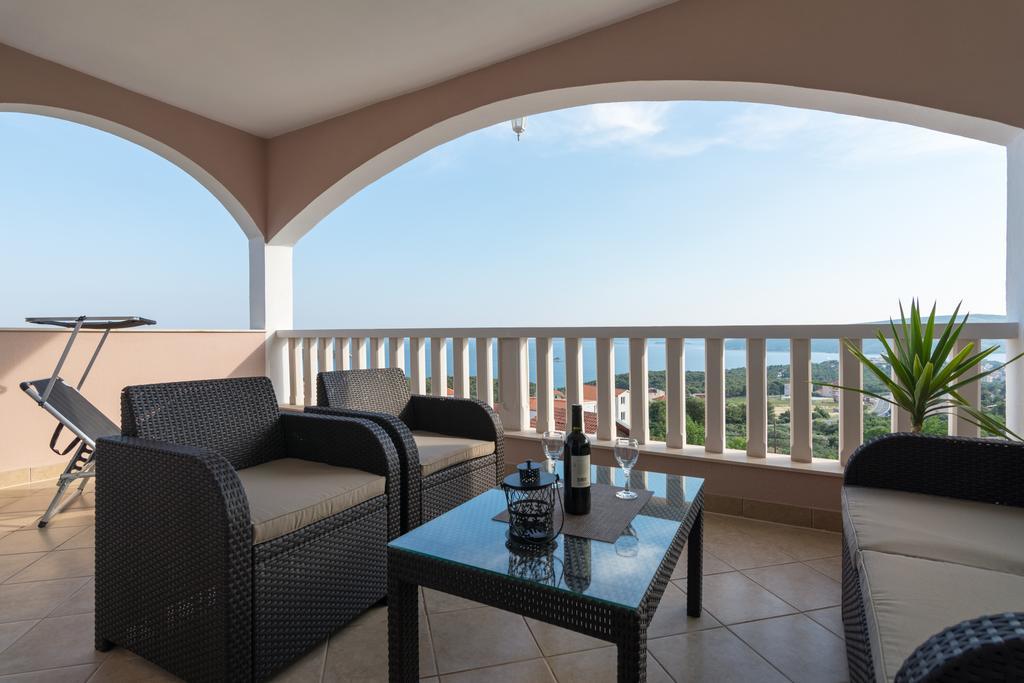 Blue Lagoon Apartment